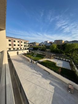 Avcılar Firuzköy Mahallesinde Site İçerisinde Sıfır Satılık 2+1 Arakat Daire