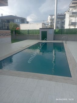 Çiğdem Emlak'tan Dalaman'da Havuzlu Satılık Geniş Daire