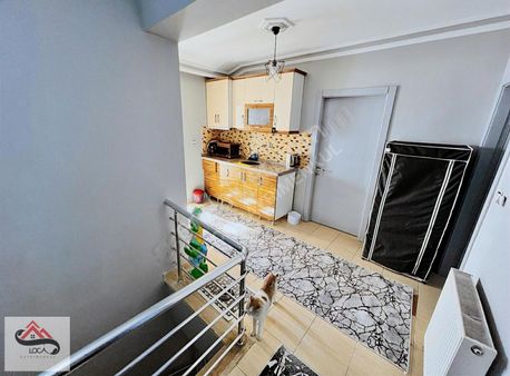 A.şefik Kolaylı Cadde Üzeri Kapalı Teraslı Asansörlü 6+1 Dublex