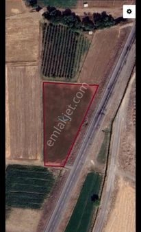 Gazi Kasabasında Satılık Tarla