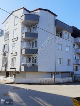 İstiklal'de 3 Balkonlu Bir Teraslı Dubleks