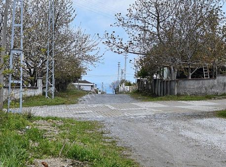 Alanlı Fırsat Arsa 450m2