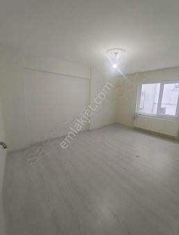 P&a Gayrimenkulden Unkapaninda Satilik 2+0 Masrafsiz Daire