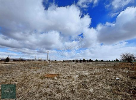 *forza Emlak* Gülşehir Yolu Aslafta Sıfır 1606m2 Arazi