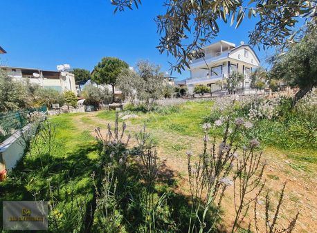 Ege'nin İncisi Akbük'de Denize 400 Metre Arsa