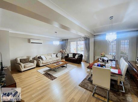 Mavi'den Avm Karşısı Havuzlu Panaroma 7 Sitesi'nde Dubleks Daire