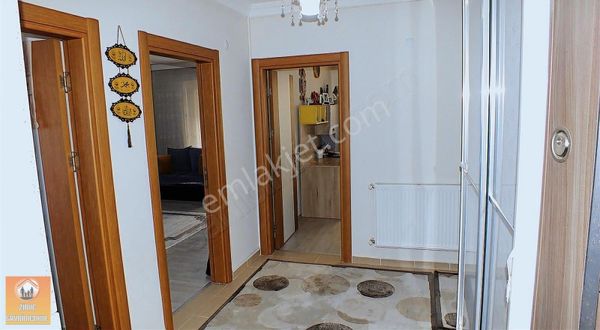 Soğuksu Güllü Ana Sitesi Satılık 145m2 3+1 Giriş Kat Daire