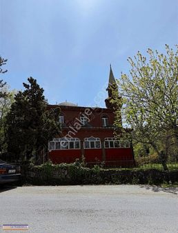 Sapanca Kuruçeşmede Göl Manzaralı Ana Yol Üzeri İmarlı Arsa