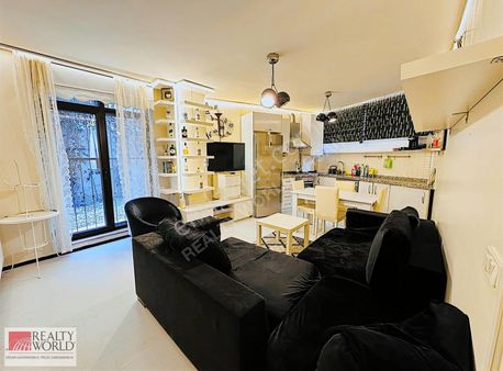 Eyüp Göktürk'te Eşyalı 90m2 Satılık 1+1 Bahçe Katı Daire