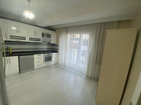 Arıkoğlundan U.mumcuda 3+1 125m2 2,kat Tuna Sitesine Çok Yakın