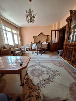 Hatun Gayrimenkul'den Satılık 2+1 Daire Merkezi Konum'da