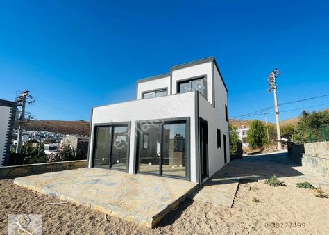 Akyarlar'da Satılık Tam Müstakil 3+1 Sıfır Villa