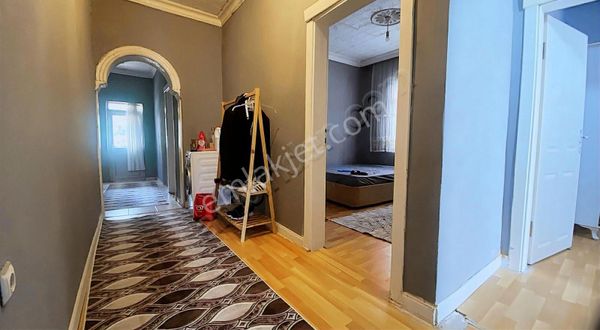 Öz-emmax Gayrimenkul'den Çay Mahallesinde Satılık Müstakil Ev