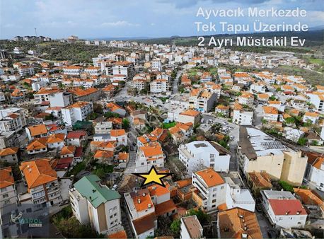 Ayvacık Merkezde Müstakil İki Ayrı Ev