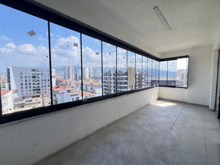 Bursa’nın Tam Ortasında Çok Özel Konumda Satılık 3+1 Sıfır Daire