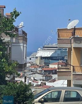 Kuşadası Merkezde 2+1