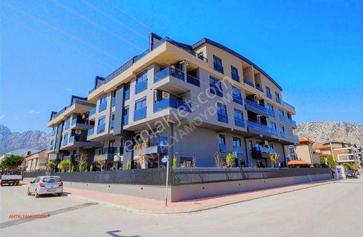 Konyaaltı Arakat Ta Satılık Lüx Daire