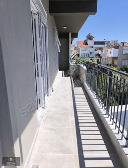 Hastanenin Üst Tarafında Cok Guzel Konumda 4+1 Dublex