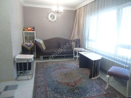 Aydınlıkevlerde 3+1 Satılık Daire Gizem Emlaktan