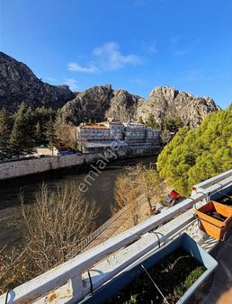 Amasya Prinçci Mahallesinde Irmak Kenarı 5+2 Dubleks