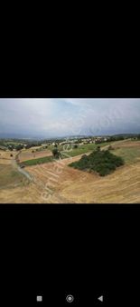 Araç Takası Olur 4.5 Dönüm Uygun Arazi Yolu Suyu Var