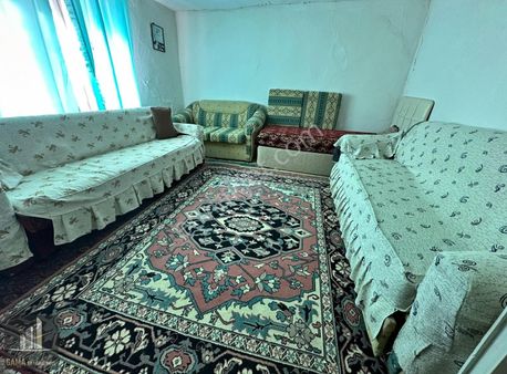 Gama Gayrimenkul Köy İçi Evi Olan İmarlı Arsa