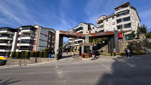 Donanma Mah.altınşehir Sitesinde Satılık 4,5+1 Arakat Daire