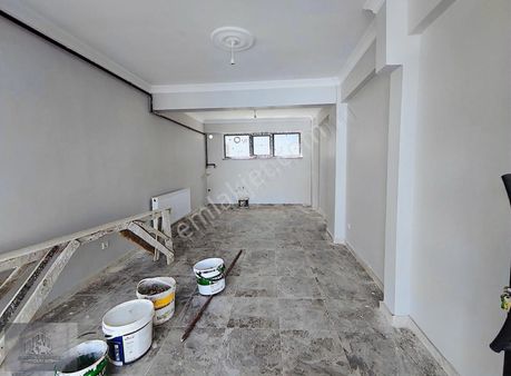 Sulyapıdan Kirazlıda Fırsat 0 90 M2 Depolu Satılık Dükkan