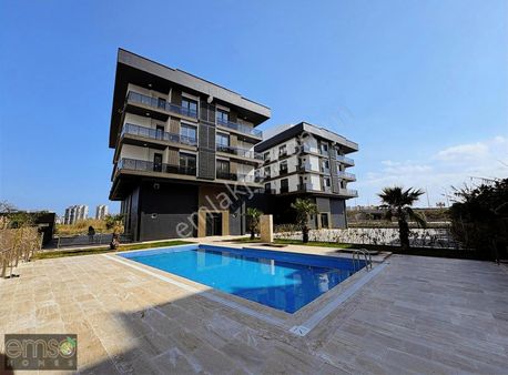 Hurma Mahallesinde Satılık Sıfır 3+1 Daire