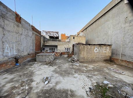 Alo Tevşo Pazarının İçinde Satılık Asma Katlı Kiracılı Dükkan