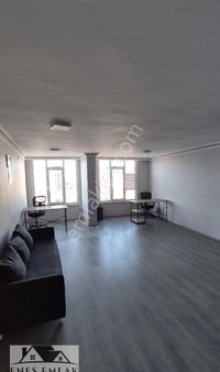 Kağıthane Telsizler'de Kiralık | 60 M² | Pasaj İçinde İşyeri