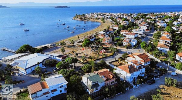 Çokkorkmazdan Ayvalık Sahilkent Önsıra Büyük Bahçeli Villa
