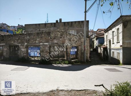 Ayvalık Merkez Satılık İmarlı Köşe Parsel Arsa