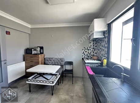 Karadeniz Emlaktan Cadde Üzeri Devren Araç Showroom Servis