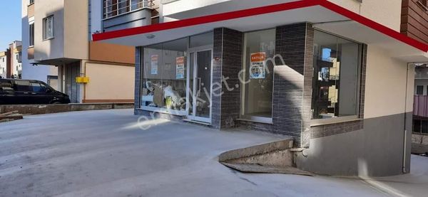 Öztürkler Gayrimenkulden Akçaabat Yaylacık Mah Şehit Çoşkun Hotoman Sokakta Satılık Sıfır Dükkan