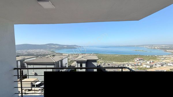 Didim Akbükte Satılık Deniz Manzaralı Sıfır 2+1 Daire Ara Kat
