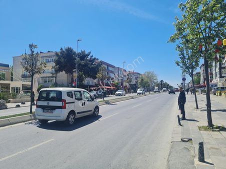 Bahçelievler Merkezde Cadde Üzerinde 5+2 Dubleks 3 Yıllık Binada