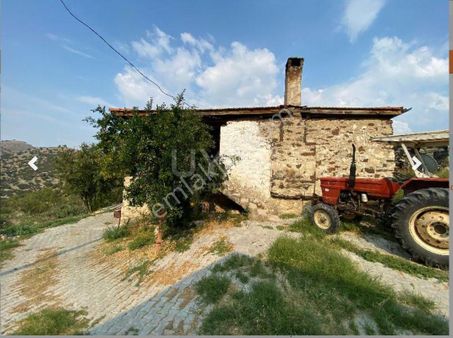 Aydın Karacasu Taş Köy Evi. 330m2 Net 4+1 Ve 3:ad Ağıl Depo