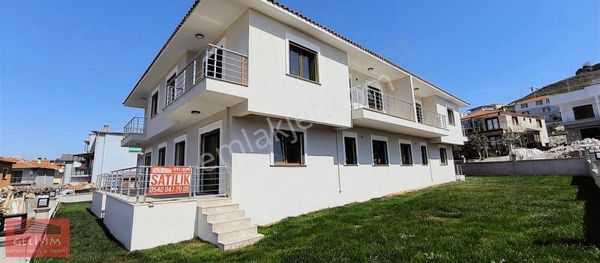 Foça Bağarasında Yeni Bitmiş 2+1 Daire