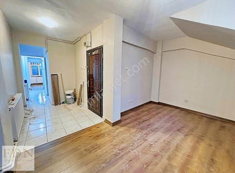 Fdn'den Ortaköy'de Kiracısız Satılık 2+1 Daire