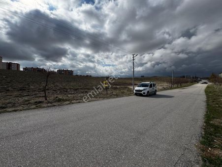 Cm Emlaktan, Efendibey Mah. Fatih Lisesi Civarı 357m2 Satılık Arsa