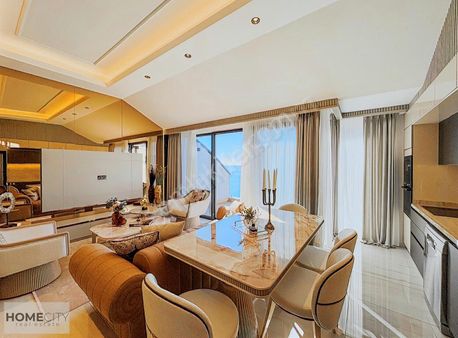 Alanya Mahmutlar 2+1 135m2 Özel Yapım,eşyalı,sitede,denize Sıfır