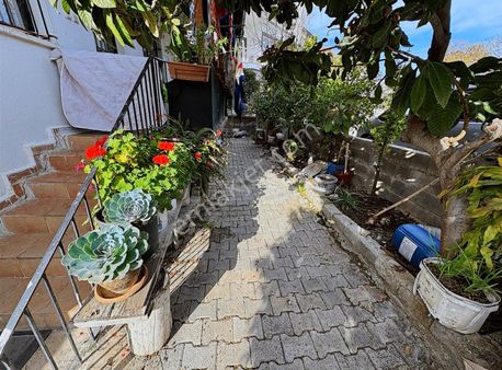 Karlık Gayrimenkulden Akarca Da %40 İmarlı Satılık Arsa