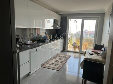 Beylikdüzü Adnan Kahveci Mah Ultra Lüx Sitede Deniz Manzaralı 3+1 Satılık Daire