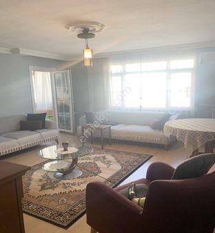 Avcılar D.köşklerde Asansörlü 3+1 Deniz Manzaralı Satılık