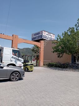 Satılık Kemer'de Dubleks Dükkan 250 Metrekare