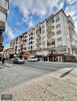 Üstün Group Gayrimenkul'den 3+1 Daire