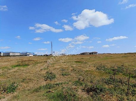 Arc Emlaktan Üniversite Karşısında Satılık Arsa