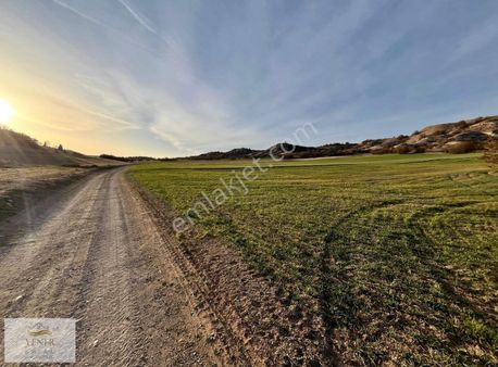 Musaözü Köyünde Kızılinlere Yakın Satılık Tarla