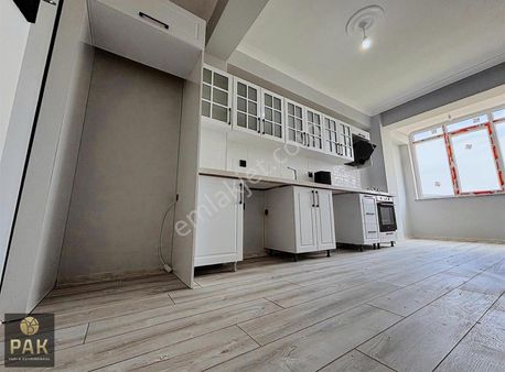 Pak Yapı'dan Zeytinlide 3+1 Ön Cephe Satılık Dubleks